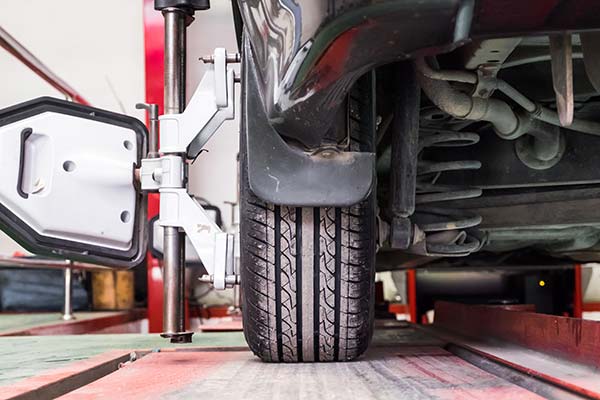 Tire Alignment - Auto Worx of Venice, Inc. - Venice, FL